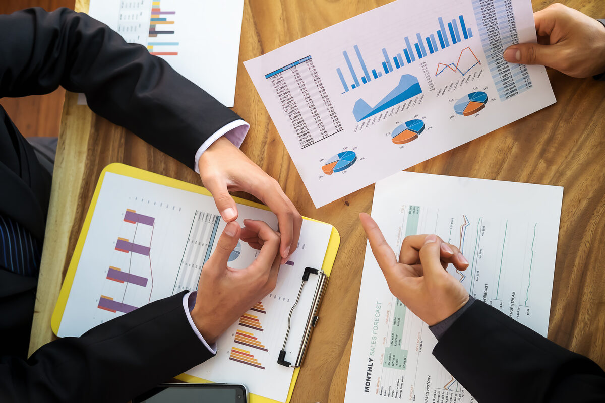 اجتماع لوضع خطط التجهيز والتوريد